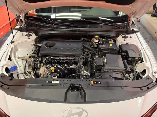 Hyundai Elantra 2025, 24,500 km - 1.6 l - Sumqayıt