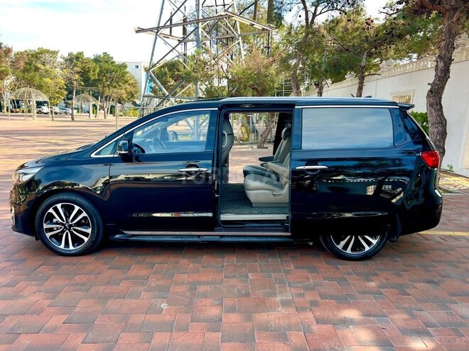 Kia Carnival 2015, 189,000 km - 2.2 л - Bakı