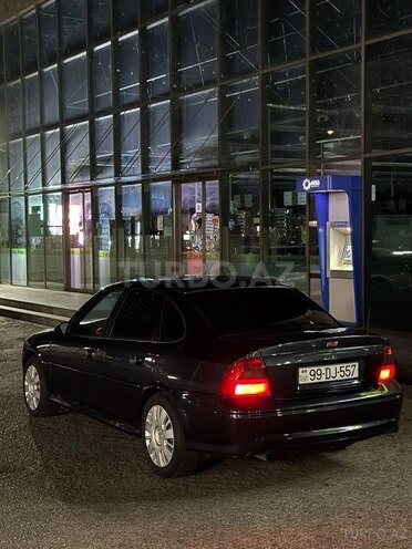 Opel Vectra 1999, 349,000 km - 1.6 л - Qazax