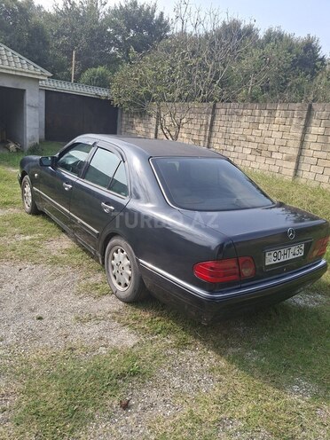 Mercedes E 230 1997, 236,201 km - 2.3 л - Astara