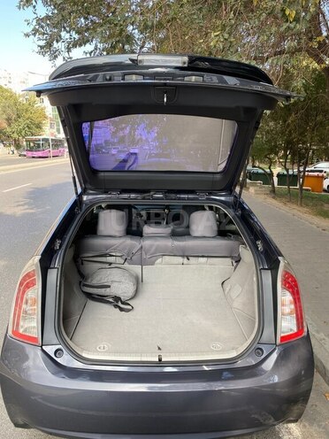 Toyota Prius 2014, 390,000 km - 1.8 l - Sumqayıt