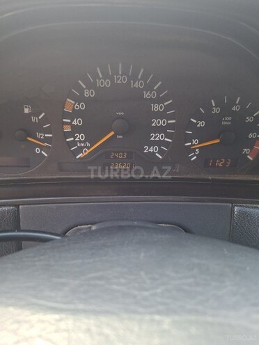 Mercedes E 230 1997, 236,201 km - 2.3 л - Astara