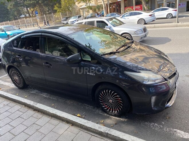 Toyota Prius 2014, 390,000 km - 1.8 l - Sumqayıt