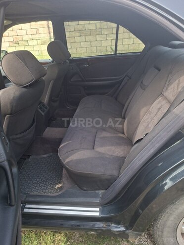 Mercedes E 230 1997, 236,201 km - 2.3 л - Astara