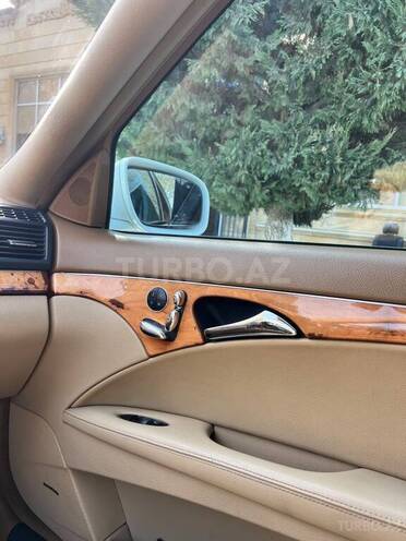 Mercedes E 350 2008, 270,000 km - 3.5 l - Sumqayıt