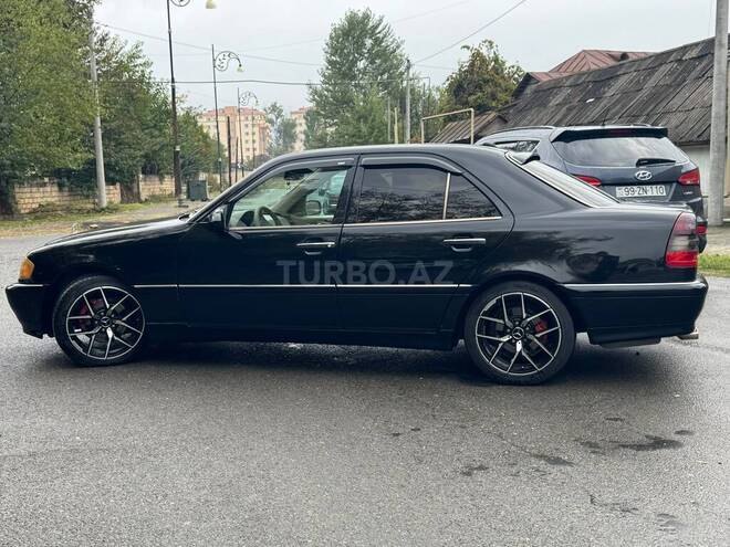 Mercedes C 230 1999, 298,000 km - 2.3 l - İsmayıllı