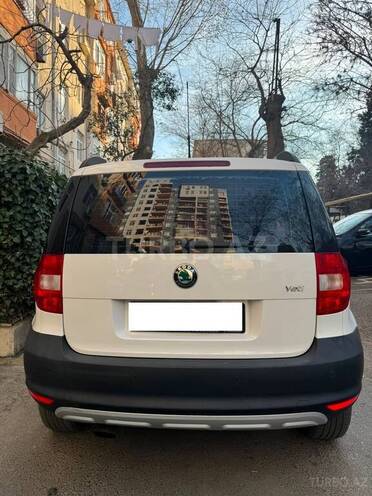 Skoda Yeti 2010, 122,000 km - 1.2 l - Bakı