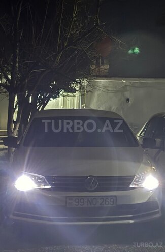 Volkswagen Jetta 2014, 193,430 km - 1.8 l - Şamaxı