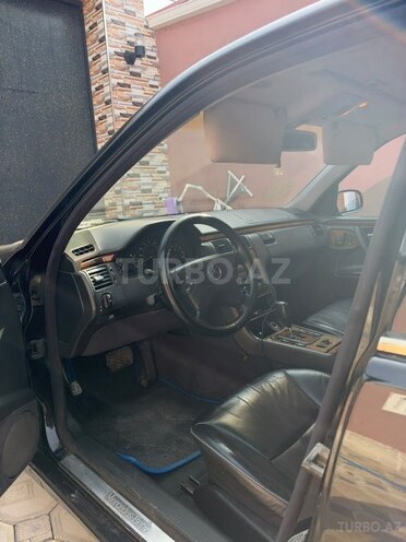 Mercedes E 320 2001, 434,000 km - 3.2 l - Bakı