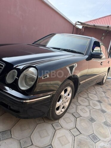 Mercedes E 320 2001, 434,000 km - 3.2 l - Bakı