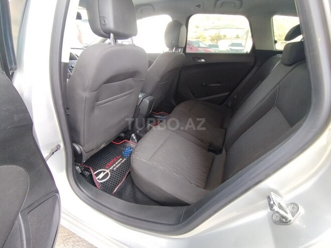 Opel Astra 2014, 285,000 km - 1.6 л - Bakı