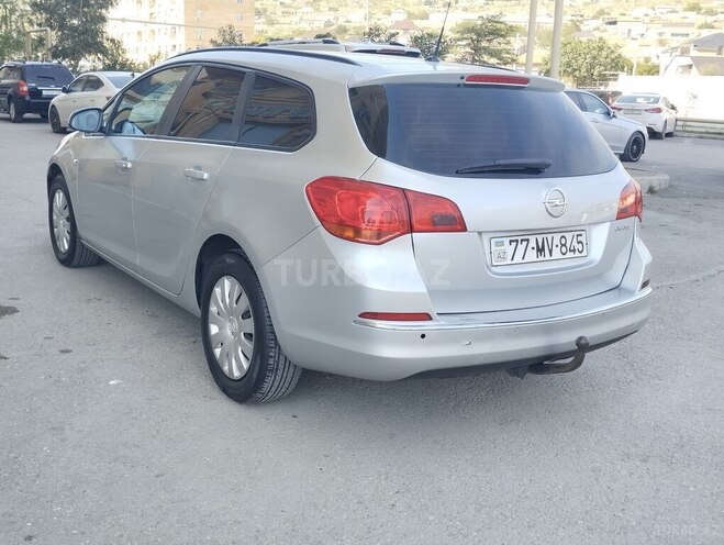 Opel Astra 2014, 285,000 km - 1.6 л - Bakı