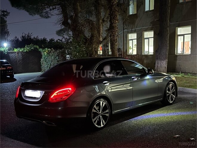 Mercedes C 300 2017, 258,000 km - 2.0 l - Bakı