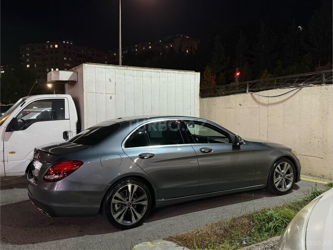 Mercedes C 300 2017, 258,000 km - 2.0 l - Bakı