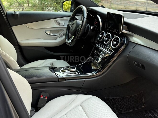 Mercedes C 300 2017, 258,000 km - 2.0 l - Bakı