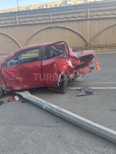 Toyota Corolla 2008, 178,000 km - 1.6 l - Bakı