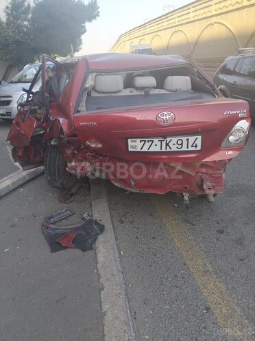 Toyota Corolla 2008, 178,000 km - 1.6 l - Bakı