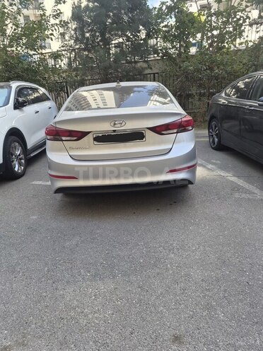 Hyundai Elantra 2018, 30,444 km - 2.0 l - Bakı