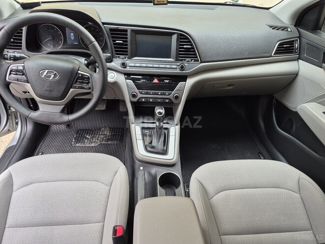 Hyundai Elantra 2018, 30,444 km - 2.0 l - Bakı