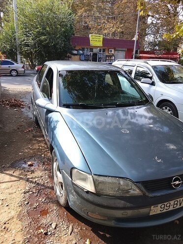Opel Vectra 1996, 250,000 km - 1.6 l - Mingəçevir