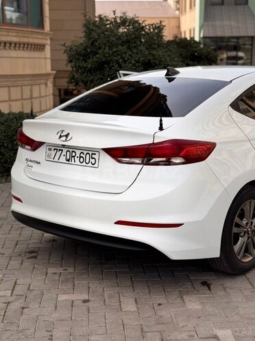 Hyundai Elantra 2017, 46,932 km - 2.0 l - Xırdalan