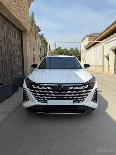 Changan  2025, 15,000 km - 1.5 l - Bakı
