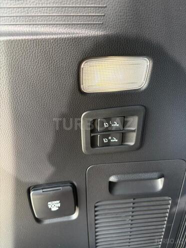 Toyota Land Cruiser 2023, 21,714 km - 3.5 l - Gəncə