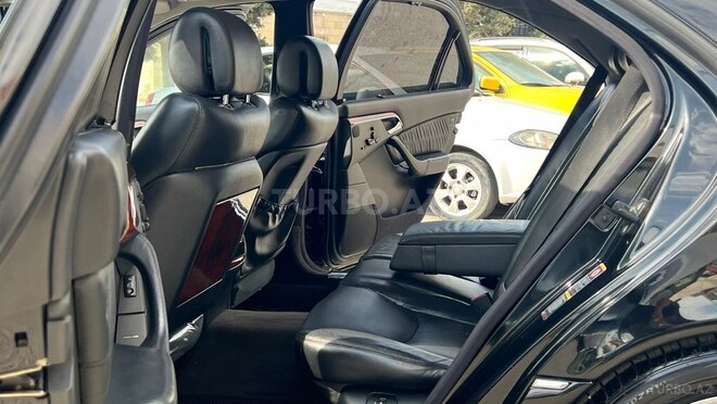 Mercedes S 320 2005, 241,000 km - 3.2 l - Sumqayıt