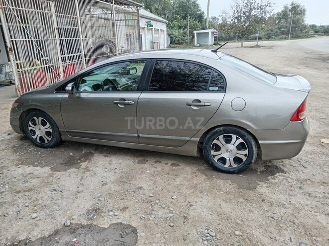 Honda Civic 2008, 432,100 km - 1.3 l - Sabirabad