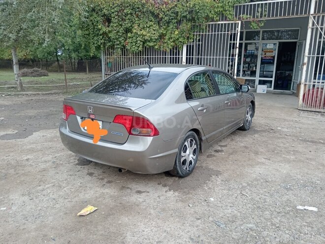 Honda Civic 2008, 432,100 km - 1.3 l - Sabirabad