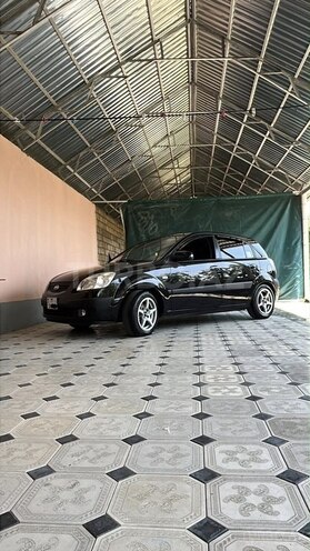 Kia Rio 2005, 270,767 km - 1.4 l - Qəbələ