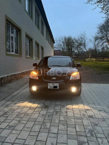 Kia Rio 2005, 270,767 km - 1.4 l - Qəbələ