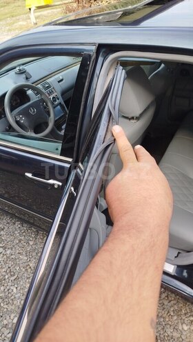 Mercedes E 270 2000, 370,000 km - 2.7 l - Bərdə