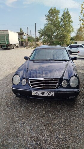 Mercedes E 270 2000, 370,000 km - 2.7 l - Bərdə