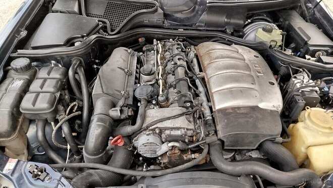 Mercedes E 270 2000, 370,000 km - 2.7 l - Bərdə