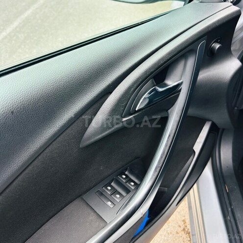 Opel Astra 2015, 240,000 km - 1.6 l - Bakı