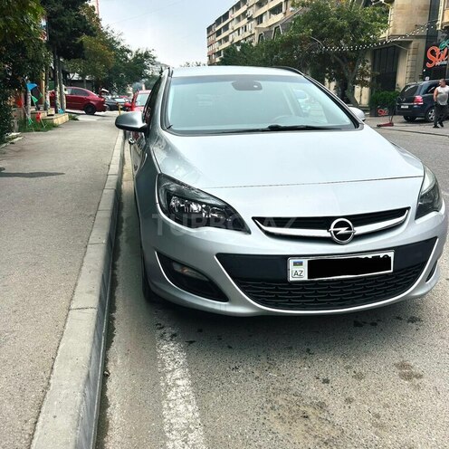 Opel Astra 2015, 240,000 km - 1.6 l - Bakı