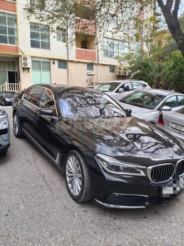BMW 750 2017, 164,288 km - 3.0 l - Bakı
