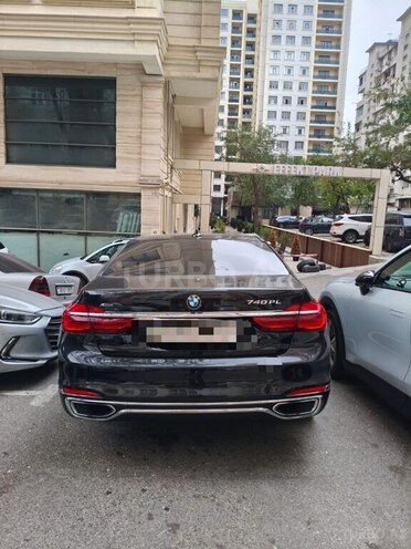 BMW 750 2017, 164,288 km - 3.0 l - Bakı