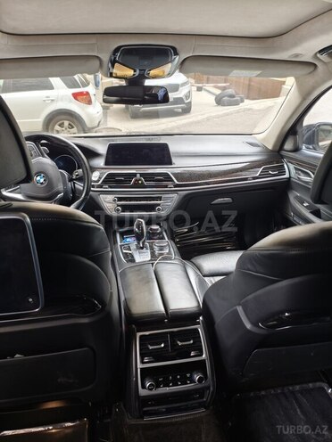 BMW 750 2017, 164,288 km - 3.0 l - Bakı