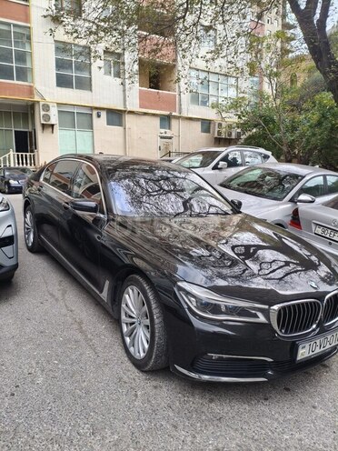 BMW 750 2017, 164,288 km - 3.0 l - Bakı