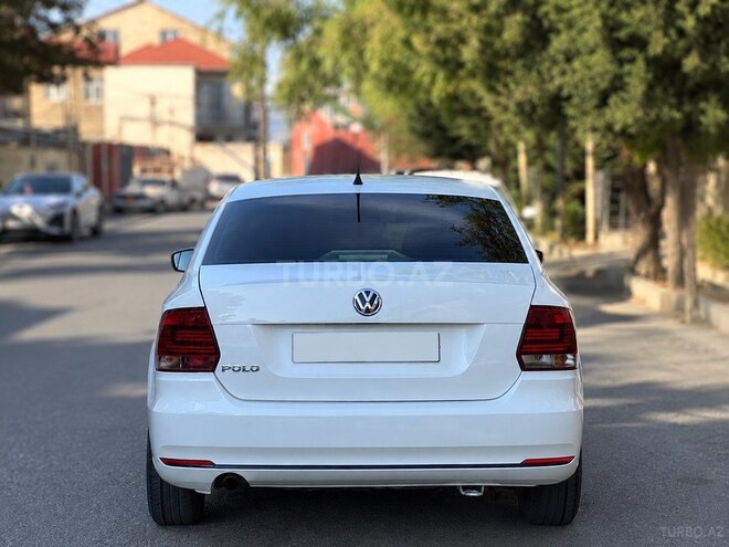 Volkswagen Polo 2018, 116,000 km - 1.6 l - Bakı