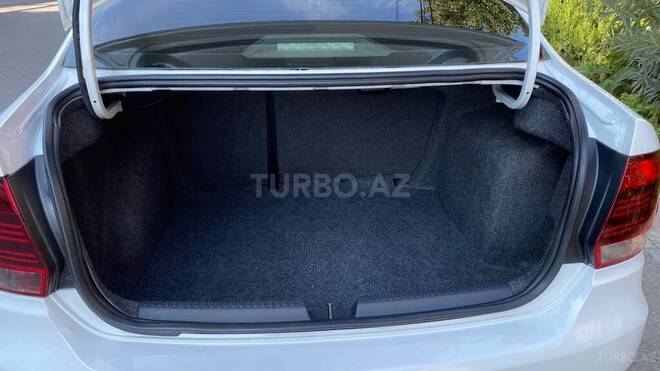 Volkswagen Polo 2018, 116,000 km - 1.6 l - Bakı