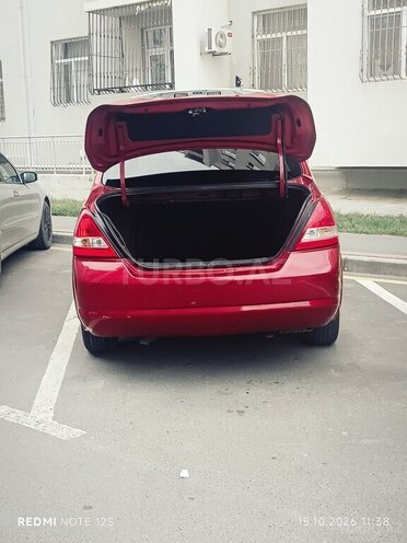 Nissan Versa 2011, 198,000 km - 1.8 l - Bakı