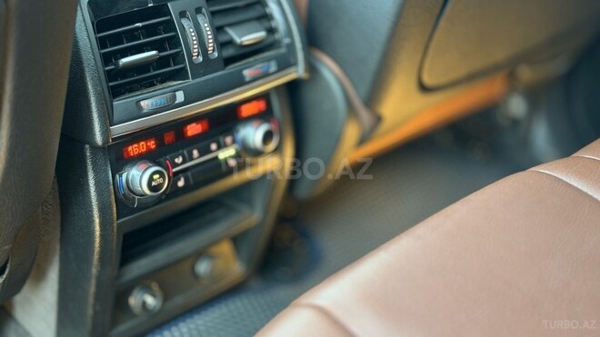 BMW X5 2015, 132,000 km - 3.0 л - Gəncə