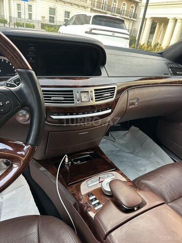 Mercedes S 500 2011, 270,000 km - 5.5 l - Bakı