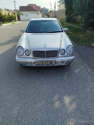 Mercedes E 240 1998, 396,265 km - 2.4 l - Sumqayıt