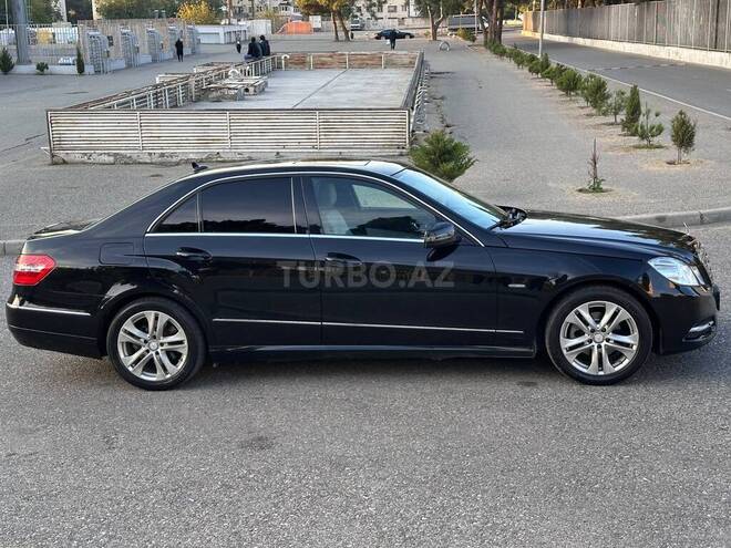 Mercedes E 200 2011, 442,890 km - 1.8 л - Bakı