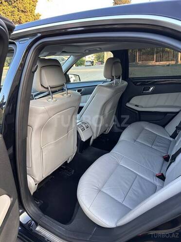 Mercedes E 200 2011, 442,890 km - 1.8 л - Bakı