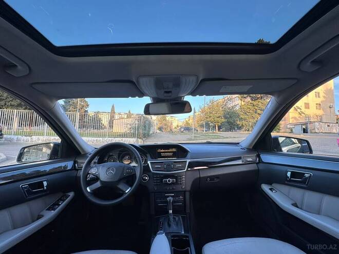 Mercedes E 200 2011, 442,890 km - 1.8 л - Bakı